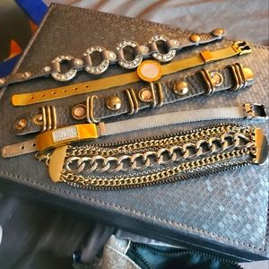 Bracelet lot